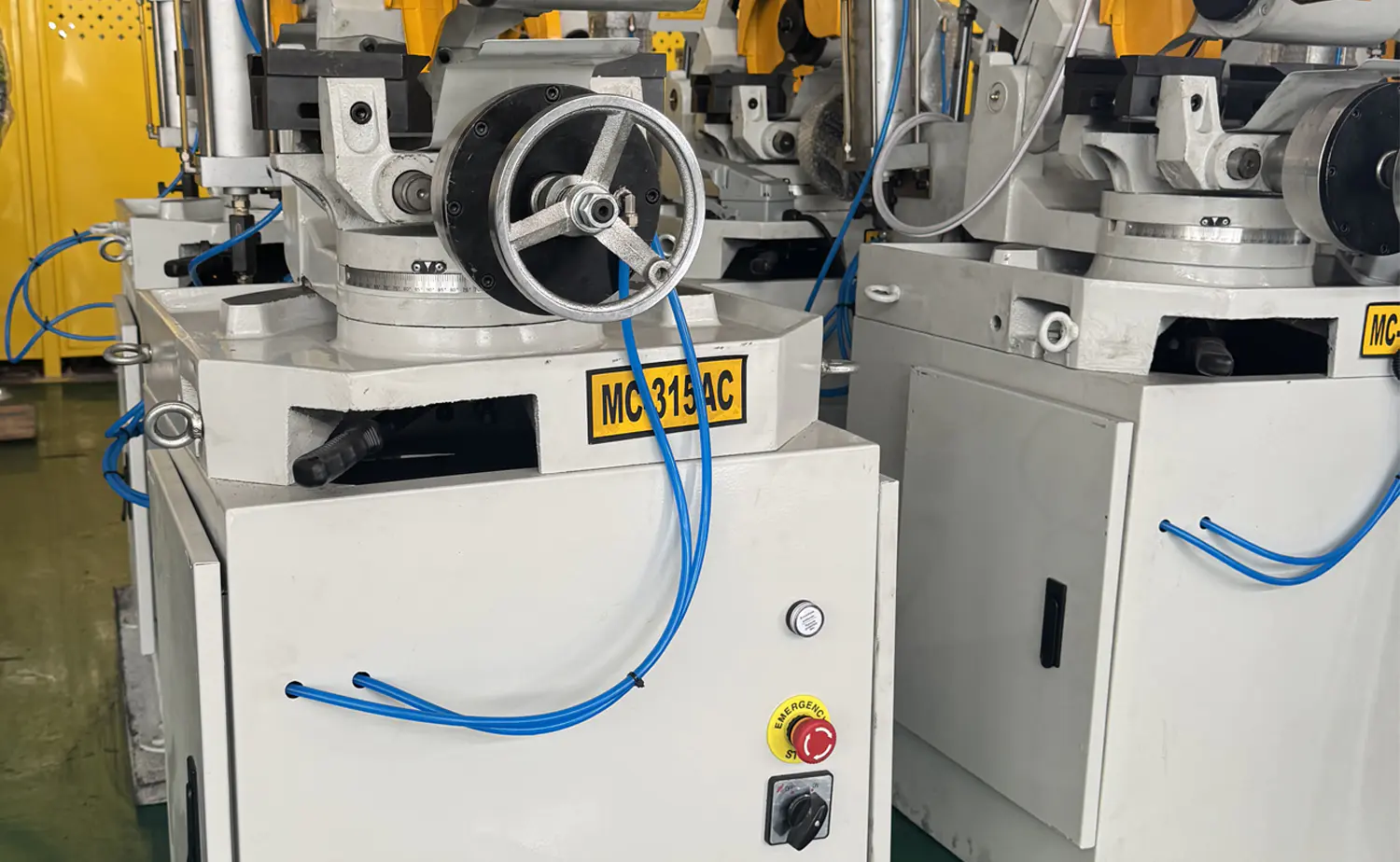 เครื่องตัดท่อกึ่งอัตโนมัติแบบใช้ลมซีรีส์ AC เครื่องตัดท่อกึ่งอัตโนมัติแบบใช้ลมซีรีส์ AC
