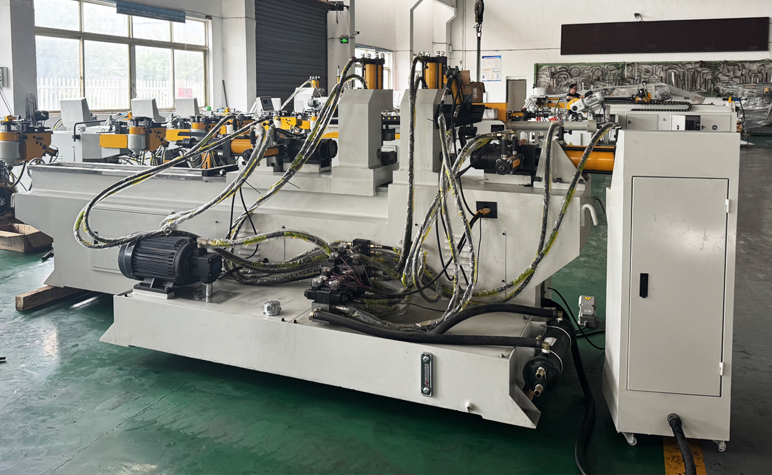 DTM40 เครื่องขึ้นรูปปลายท่อไฮดรอลิกสองหัวประสิทธิภาพสูง DTM40 เครื่องขึ้นรูปปลายท่อไฮดรอลิกสองหัวประสิทธิภาพสูง