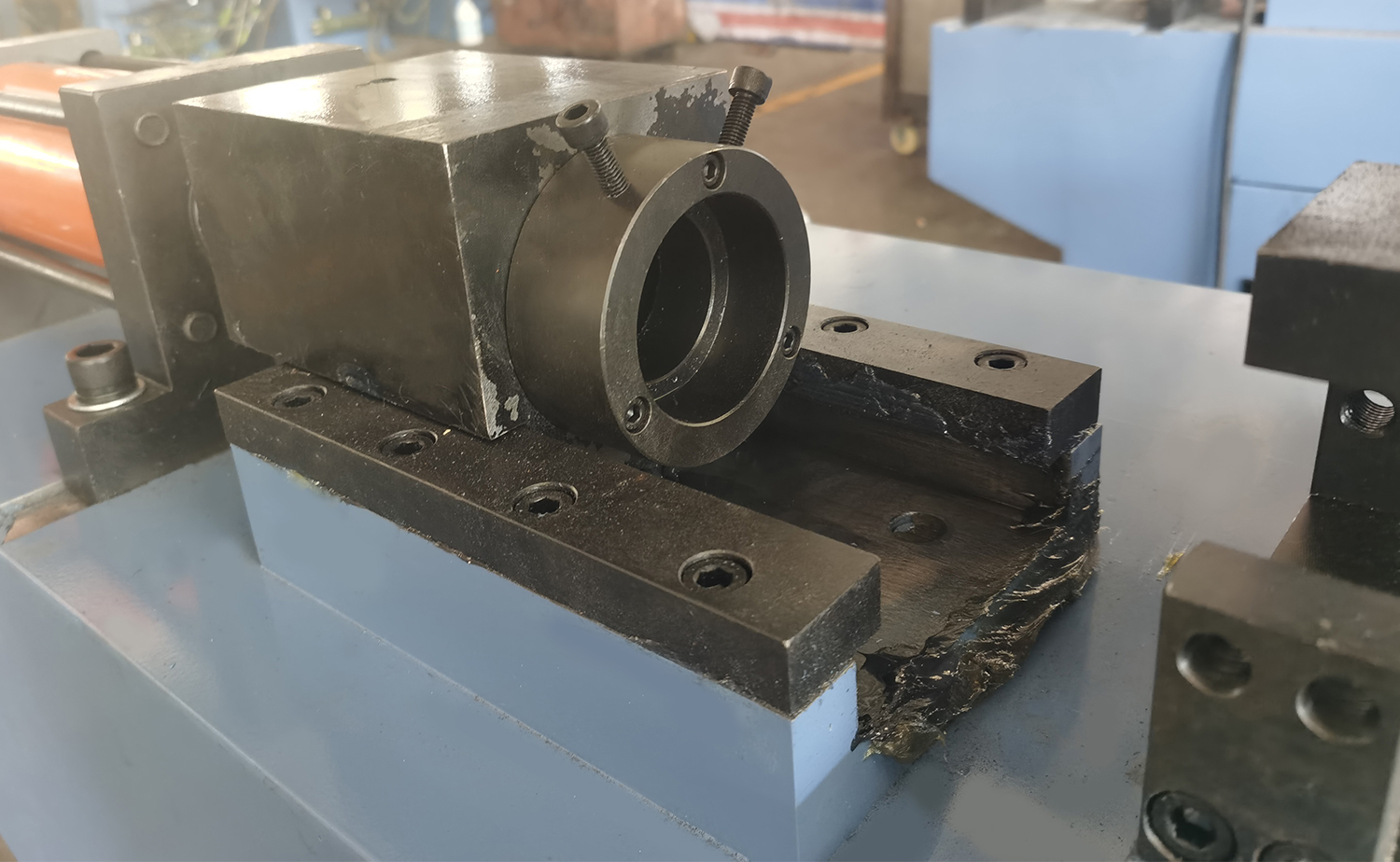 TM40 เครื่องขึ้นรูปปลายท่อหัวเดียวอัตโนมัติประสิทธิภาพสูง TM40 เครื่องขึ้นรูปปลายท่อหัวเดียวอัตโนมัติประสิทธิภาพสูง