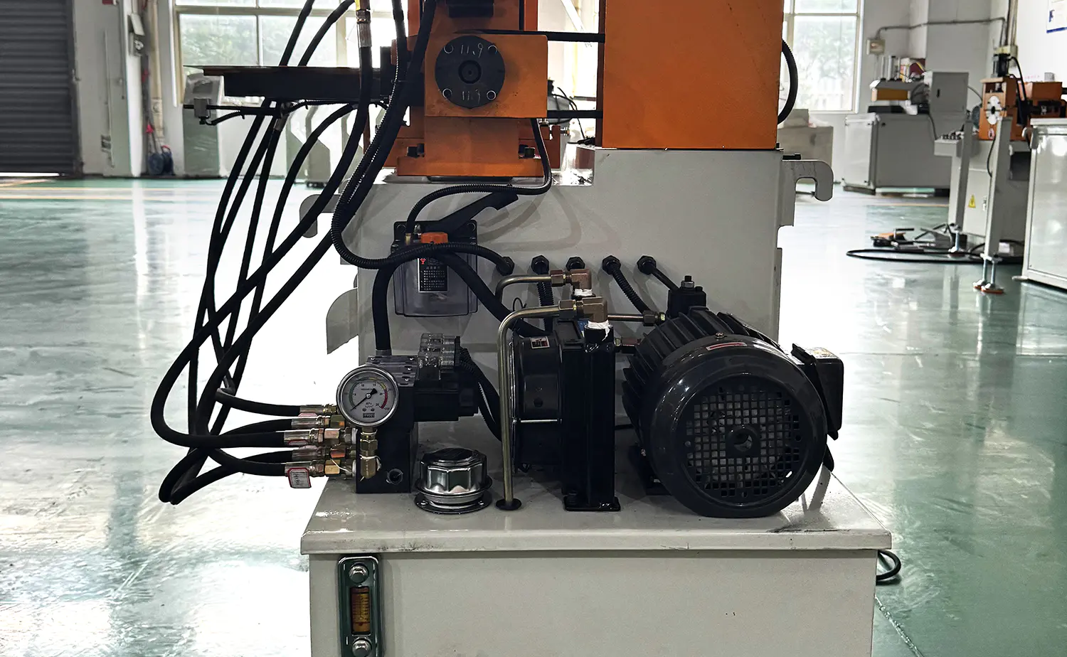 EF PV1 Series เครื่องลบคมท่อกึ่งอัตโนมัติระบบไฮดรอลิก EF PV1 Series เครื่องลบคมท่อกึ่งอัตโนมัติระบบไฮดรอลิก