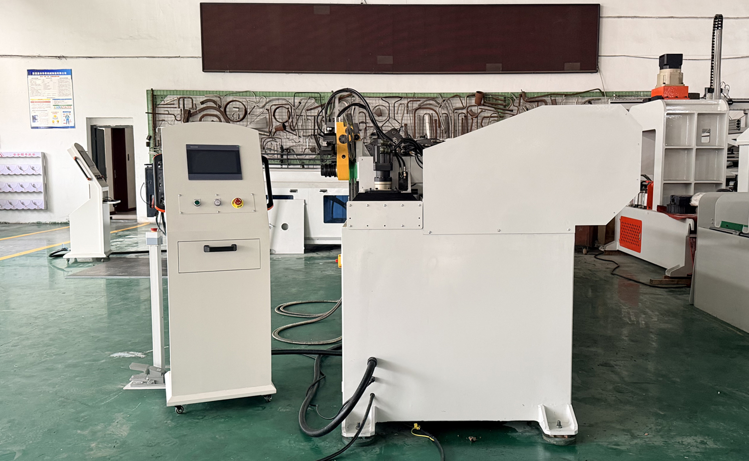 DB CNC เครื่องดัดท่อหัวคู่ DB CNC เครื่องดัดท่อหัวคู่